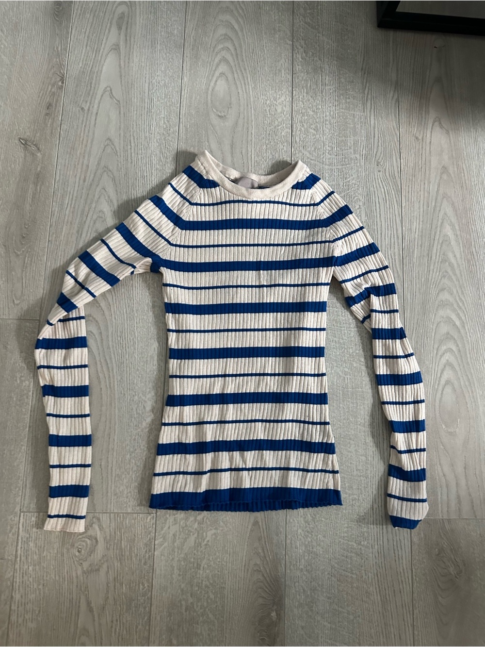H&M Blue & Cream Ribbed Striped Long-Sleeve Top